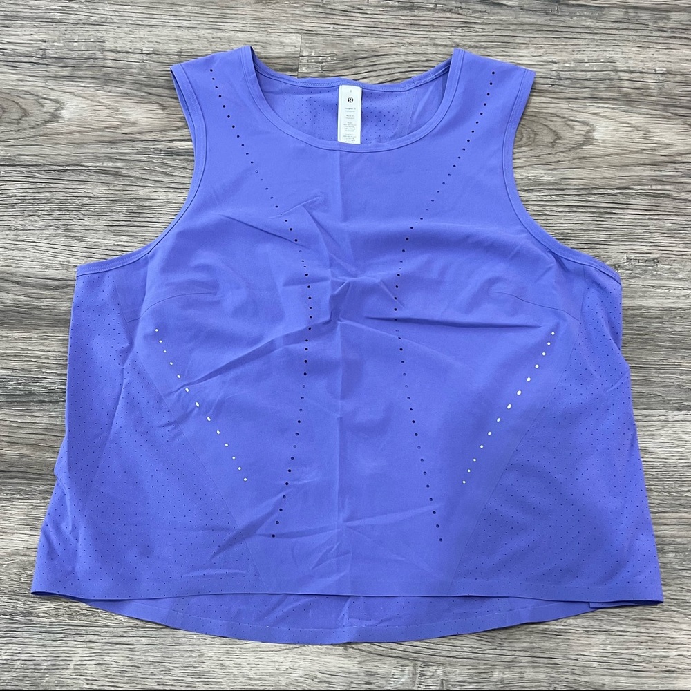 Lululemon tank top